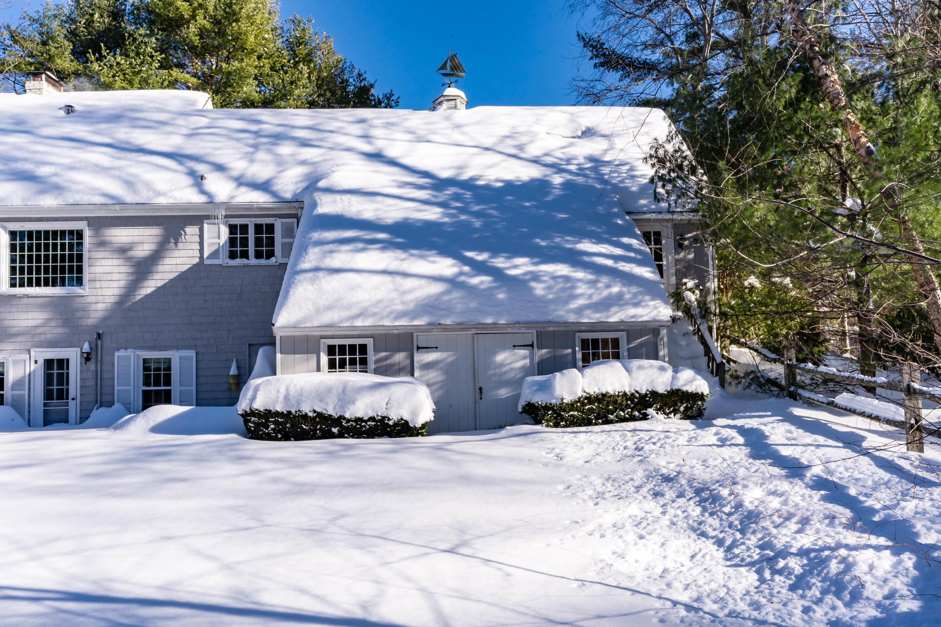 174 Foreside Road Cumberland, ME 04110 - Photo 7 of 47 174 Foreside Road_Exterior
