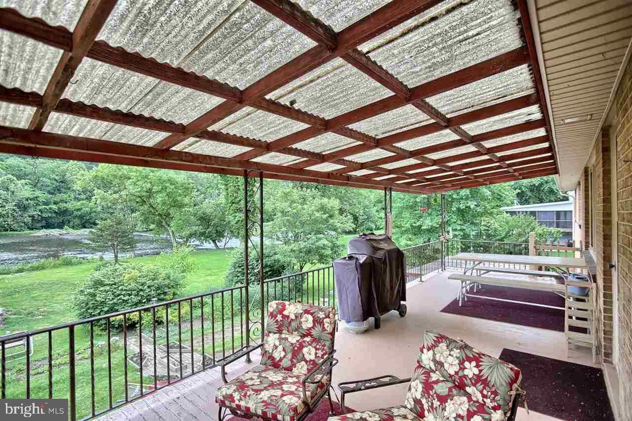 5265 Terrace Road Mechanicsburg, PA 17050 - Photo 4 of 21 Gallery Image 4