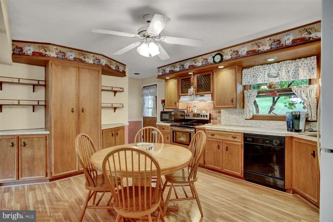 5265 Terrace Road Mechanicsburg, PA 17050 - Photo 7 of 21 Gallery Image 7