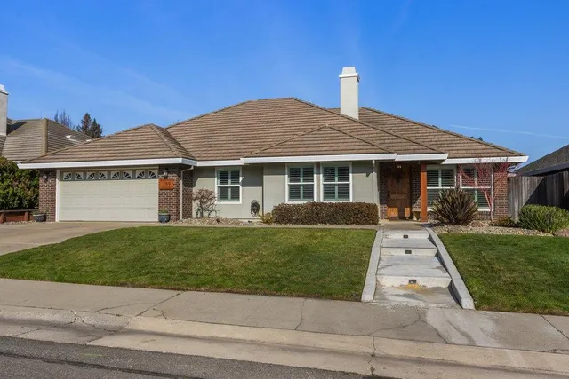 $825,000 | 259 Brewster Avenue, Sacramento, CA 95831