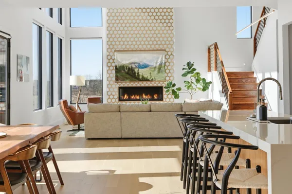 $2,100,000 | 10092 Tall Grass Trail, St. John, IN 46373