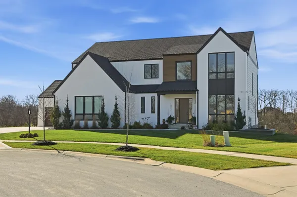$2,100,000 | 10092 Tall Grass Trail, St. John, IN 46373