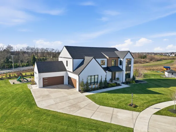 $2,100,000 | 10092 Tall Grass Trail, St. John, IN 46373