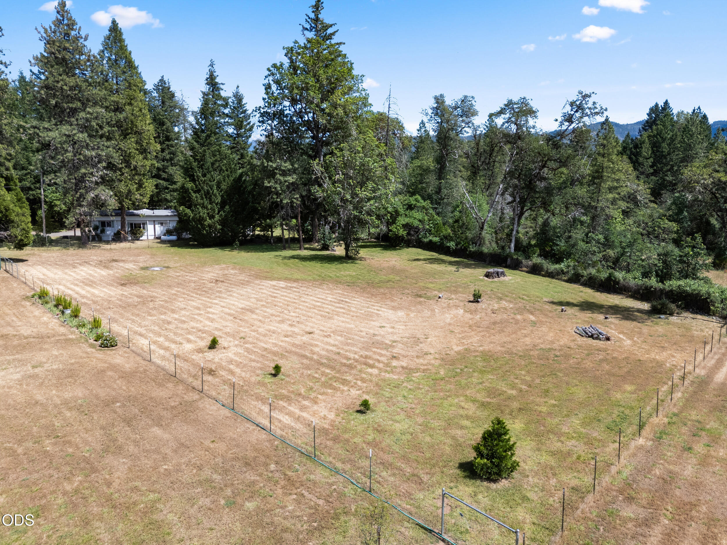 4551 Holland Loop Road Cave Junction, OR 97523 - Photo 28 of 41