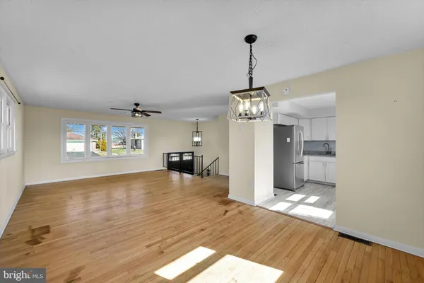 $250,000 | 2401 Belair Drive, Dover, PA 17315