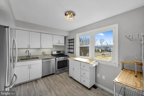 $250,000 | 2401 Belair Drive, Dover, PA 17315