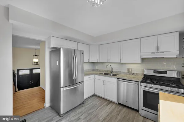 $250,000 | 2401 Belair Drive, Dover, PA 17315