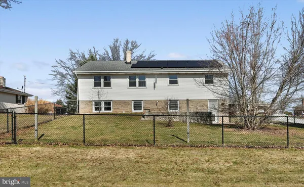 $250,000 | 2401 Belair Drive, Dover, PA 17315