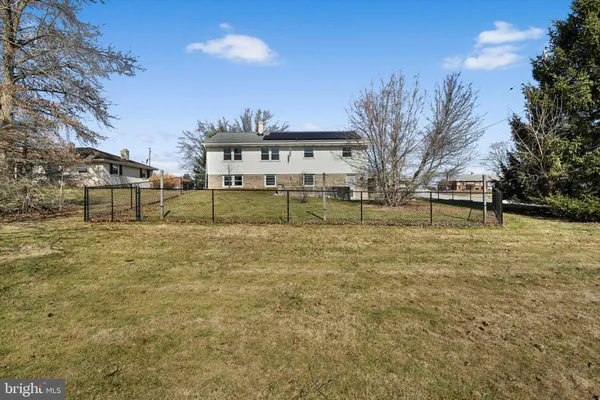 $250,000 | 2401 Belair Drive, Dover, PA 17315