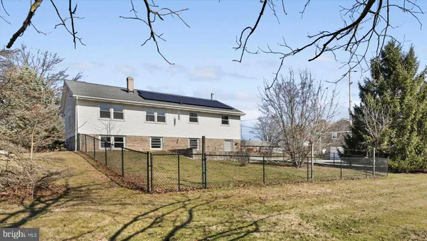 $250,000 | 2401 Belair Drive, Dover, PA 17315