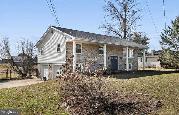 $250,000 | 2401 Belair Drive, Dover, PA 17315