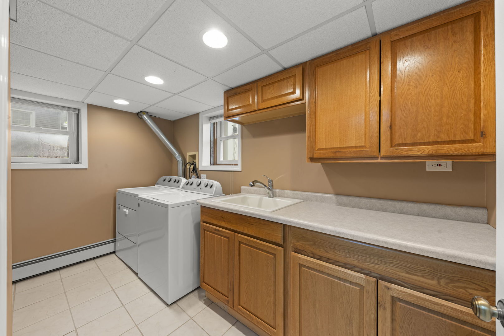 1804 Pine Road Homewood, IL 60430 - Photo 26 of 30 Gallery Image 26