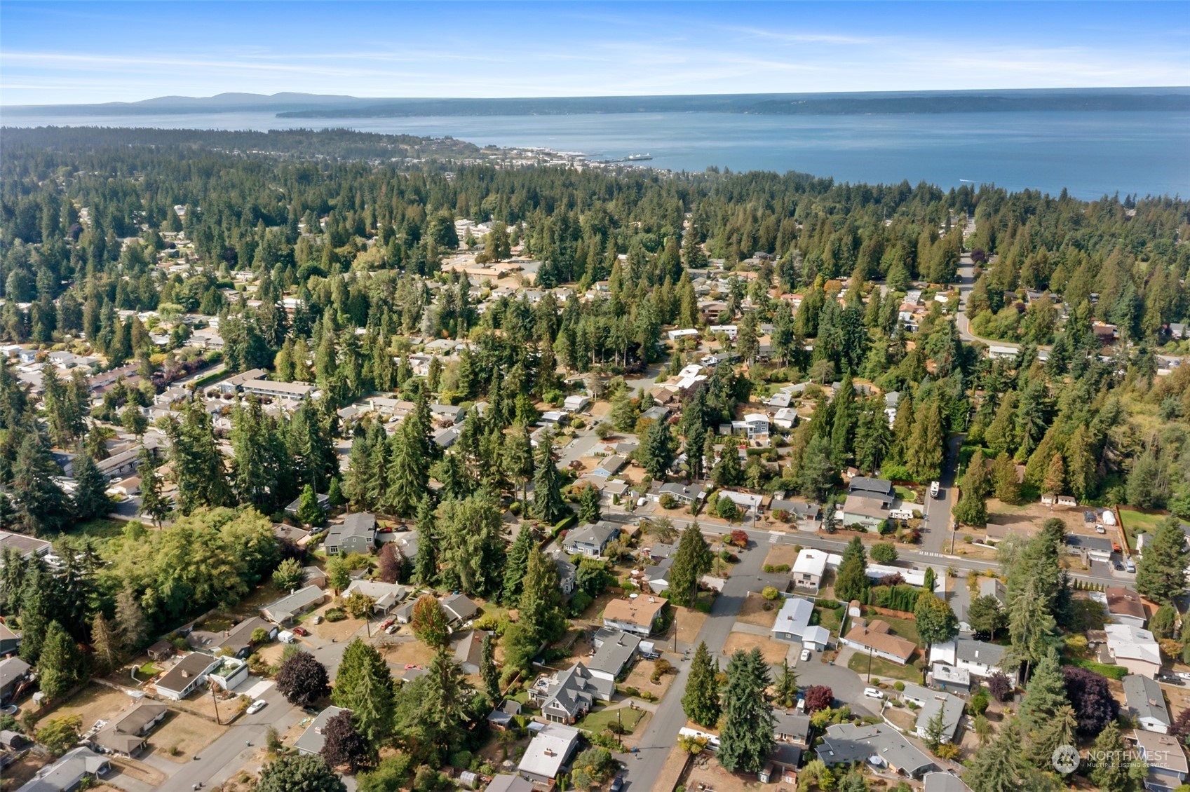 7828 192nd Place Southwest Edmonds, WA 98026 - Photo 2 of 40 Gallery Image 2