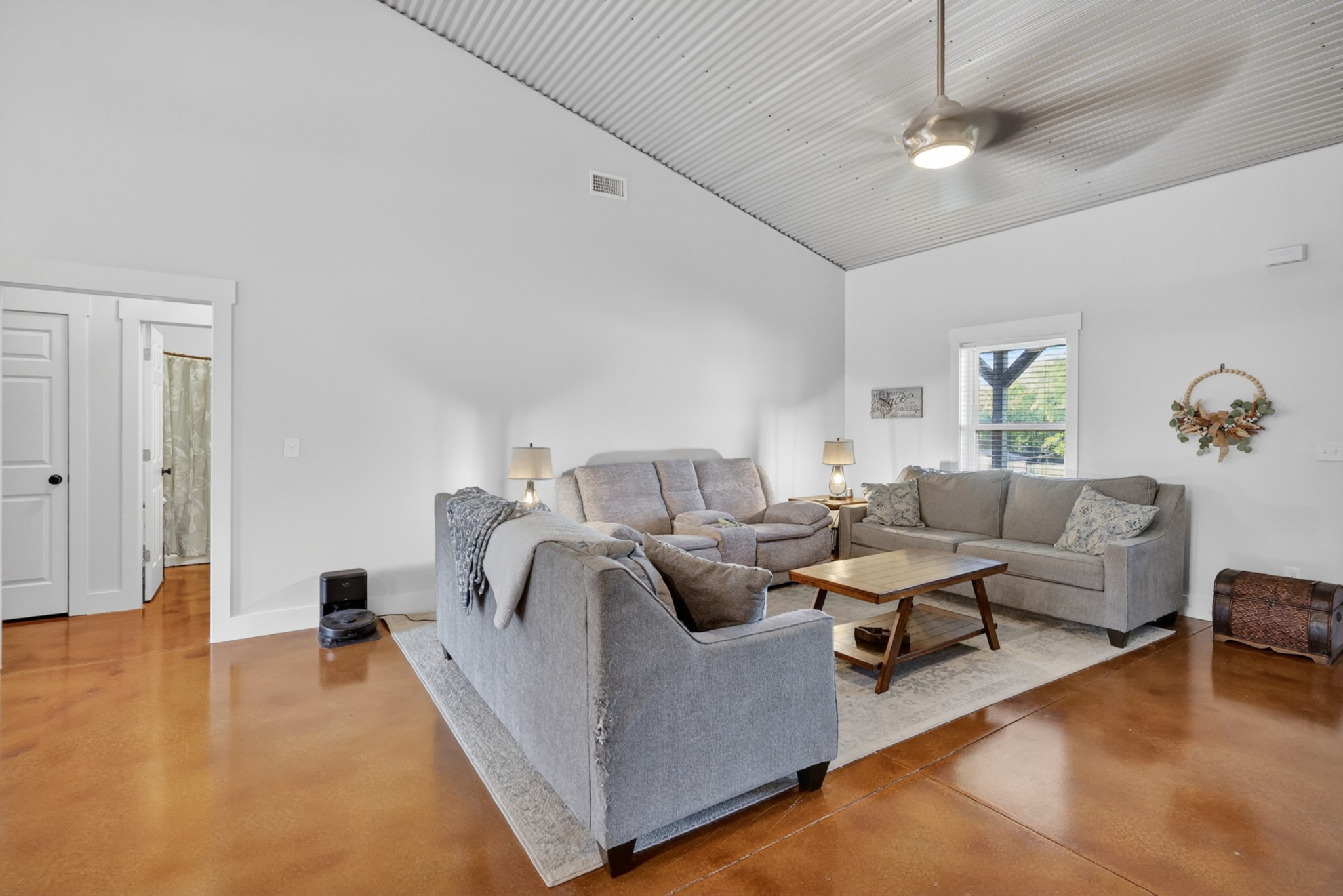 142 Mt Vernon Road Bethpage, TN 37022 - Photo 11 of 44