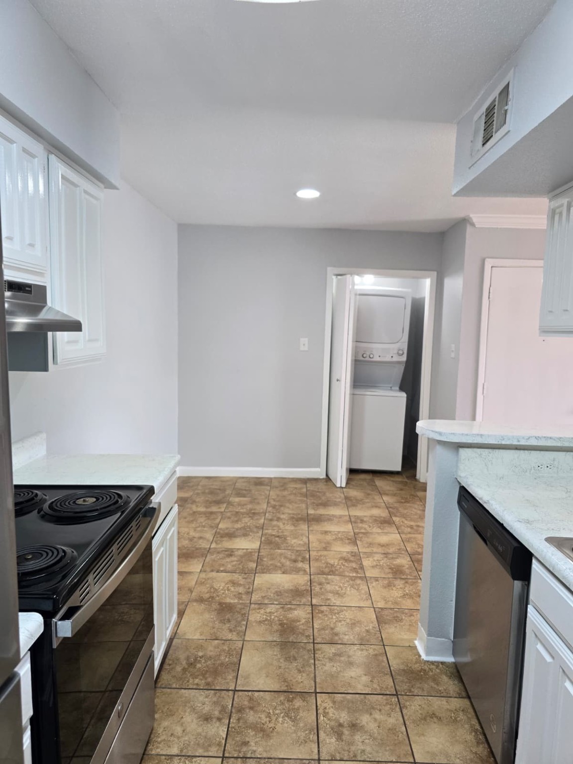 4747 Allendale Road, Unit 30 Houston, TX 77017 - Photo 3 of 7