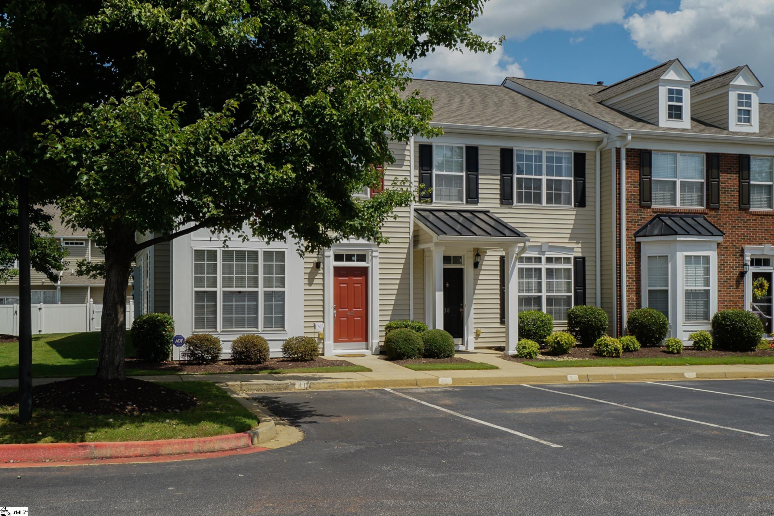 38 Swade Way Greer, SC 29650 - Photo 2 of 24 Gallery Image 2