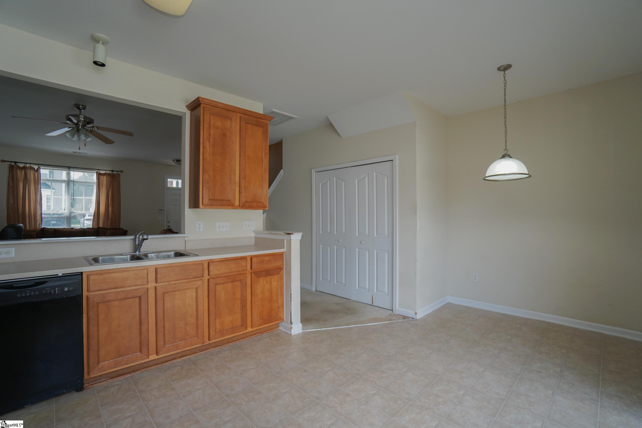 38 Swade Way Greer, SC 29650 - Photo 11 of 24 Gallery Image 11