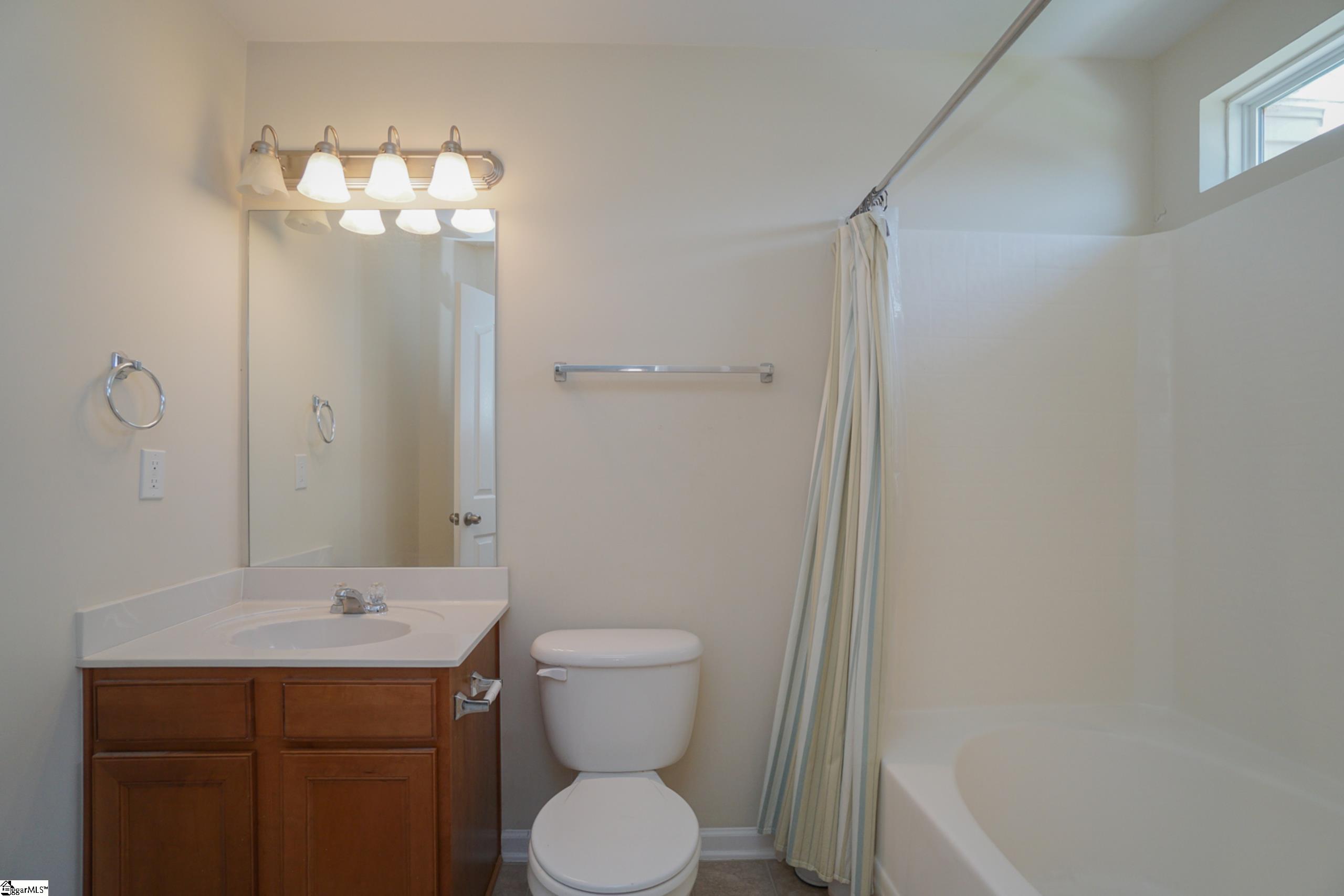 38 Swade Way Greer, SC 29650 - Photo 16 of 24 Gallery Image 16