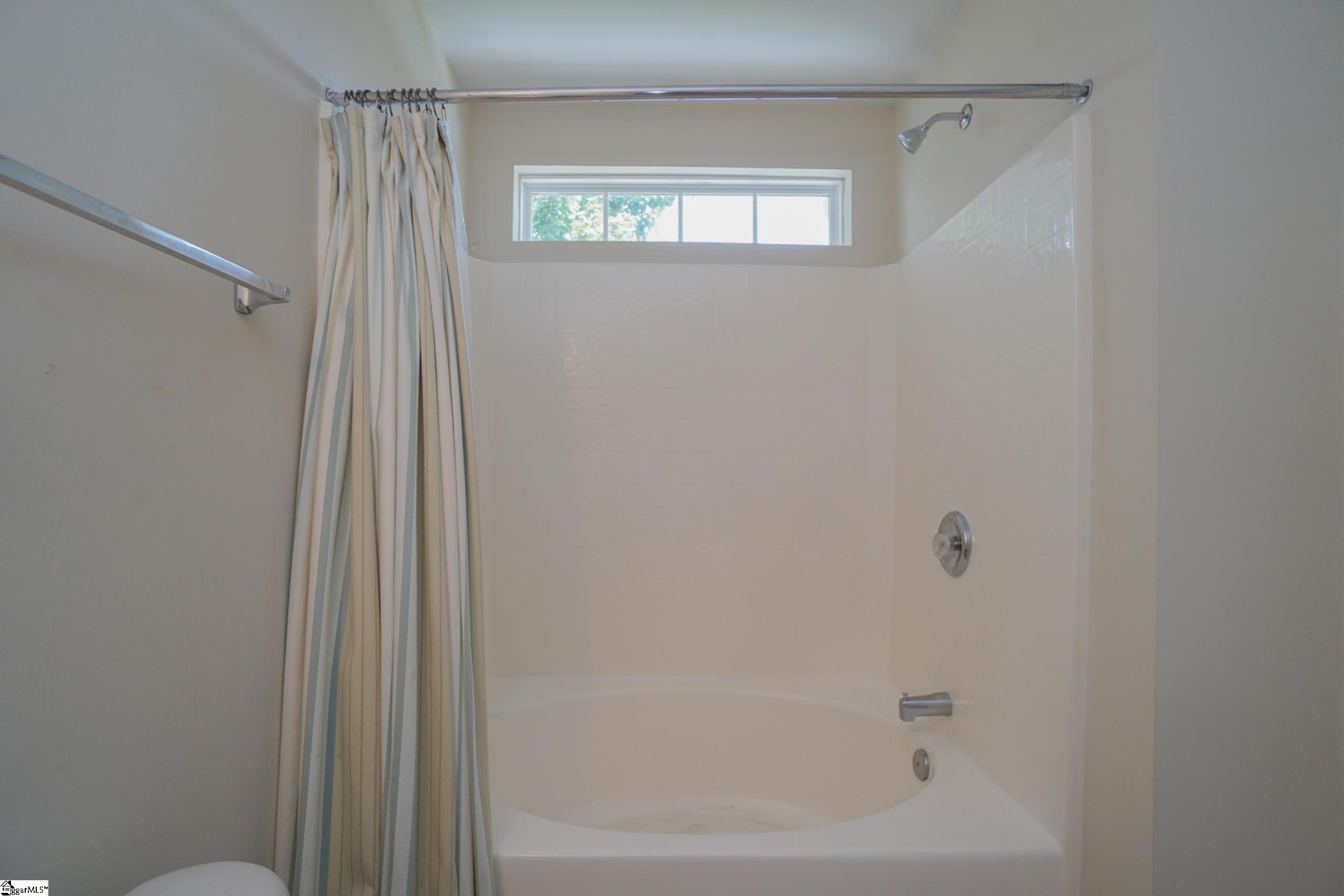 38 Swade Way Greer, SC 29650 - Photo 17 of 24 Gallery Image 17