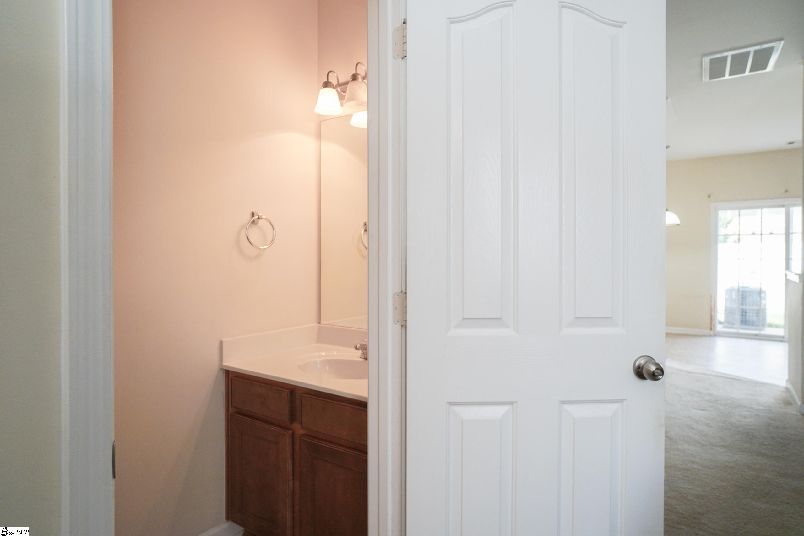 38 Swade Way Greer, SC 29650 - Photo 7 of 24 Gallery Image 7