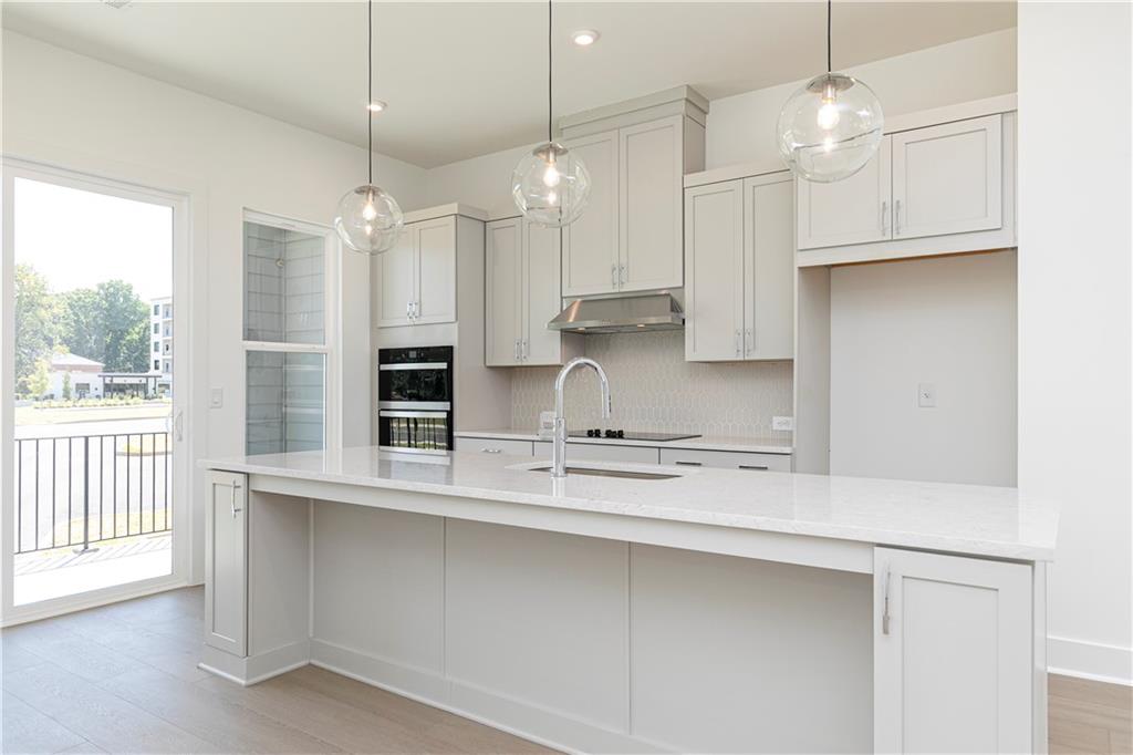 4451 Gradient Lane Chamblee, GA 30341 - Photo 6 of 15 Gallery Image 6