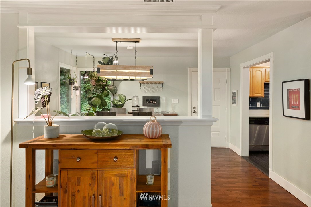 19044 Southeast 161st Street Renton, WA 98058 - Photo 12 of 40 Gallery Image 12