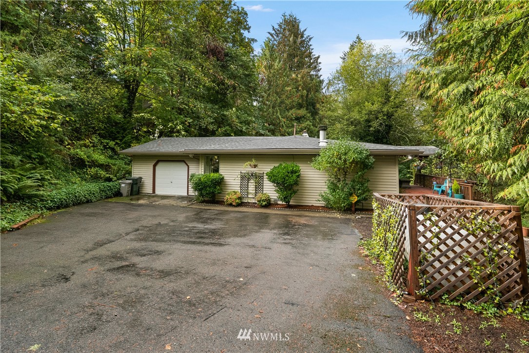 19044 Southeast 161st Street Renton, WA 98058 - Photo 3 of 40 Gallery Image 3
