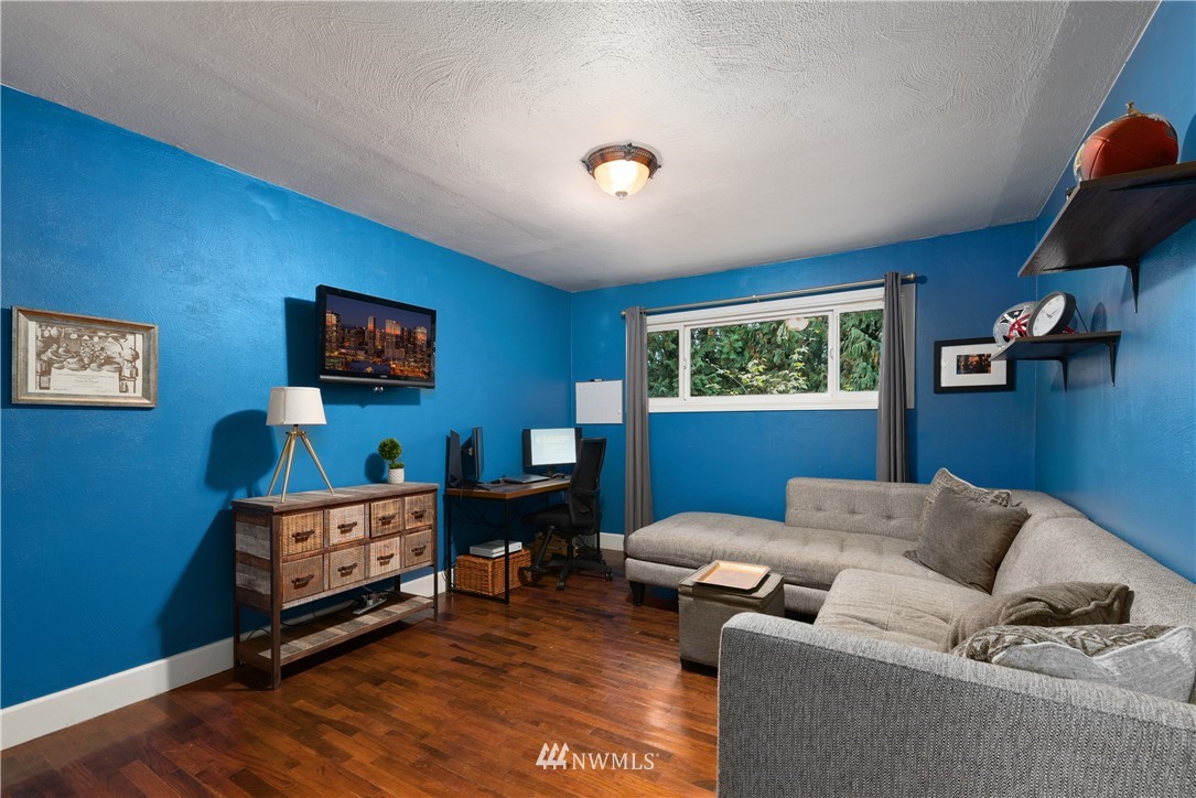 19044 Southeast 161st Street Renton, WA 98058 - Photo 26 of 40 Gallery Image 26