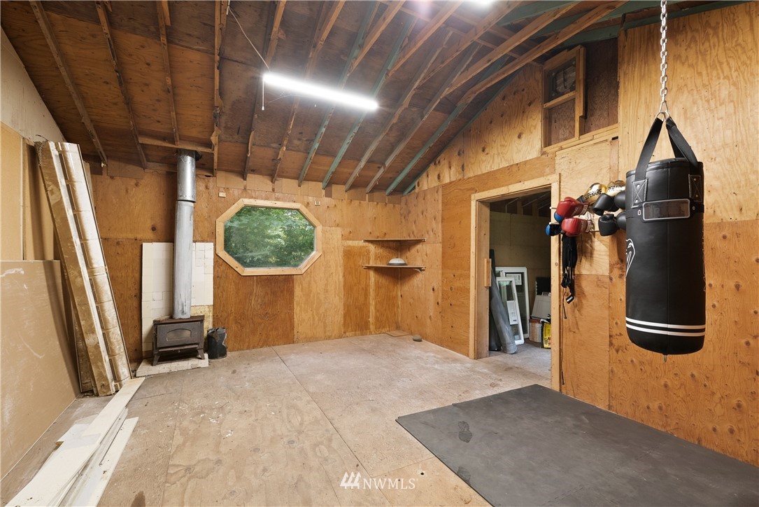 19044 Southeast 161st Street Renton, WA 98058 - Photo 33 of 40 Gallery Image 33