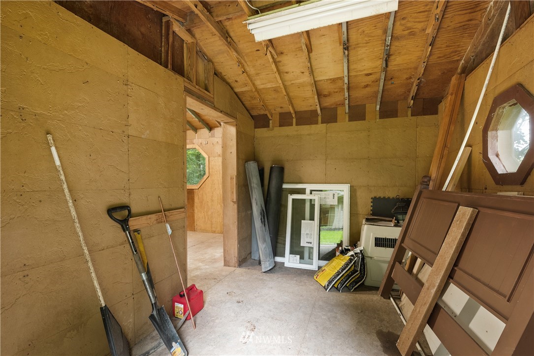 19044 Southeast 161st Street Renton, WA 98058 - Photo 35 of 40 Gallery Image 35