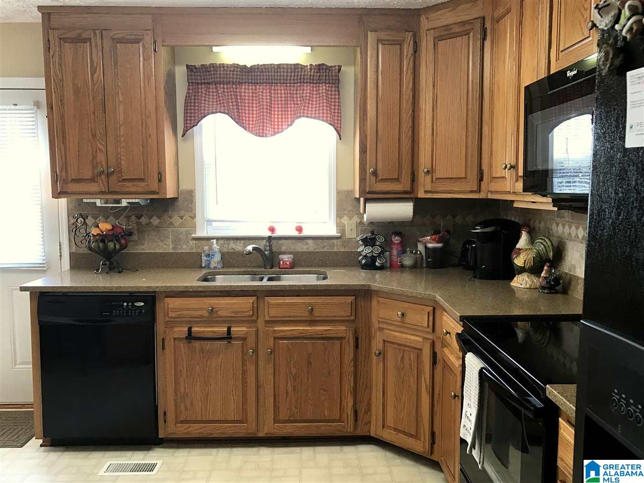 124 Chestnut Drive Alabaster, AL 35007 - Photo 11 of 26