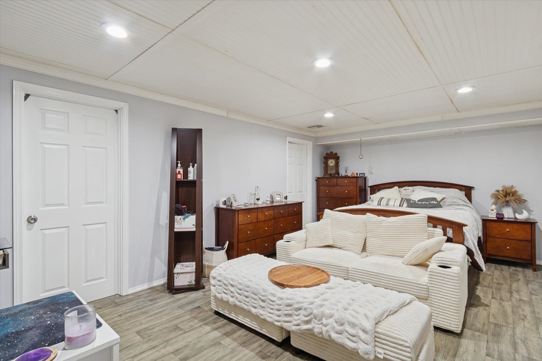 549 Bayfield Road Rockton, IL 61073 - Photo 31 of 47 a bedroom with furniture and a wooden floor