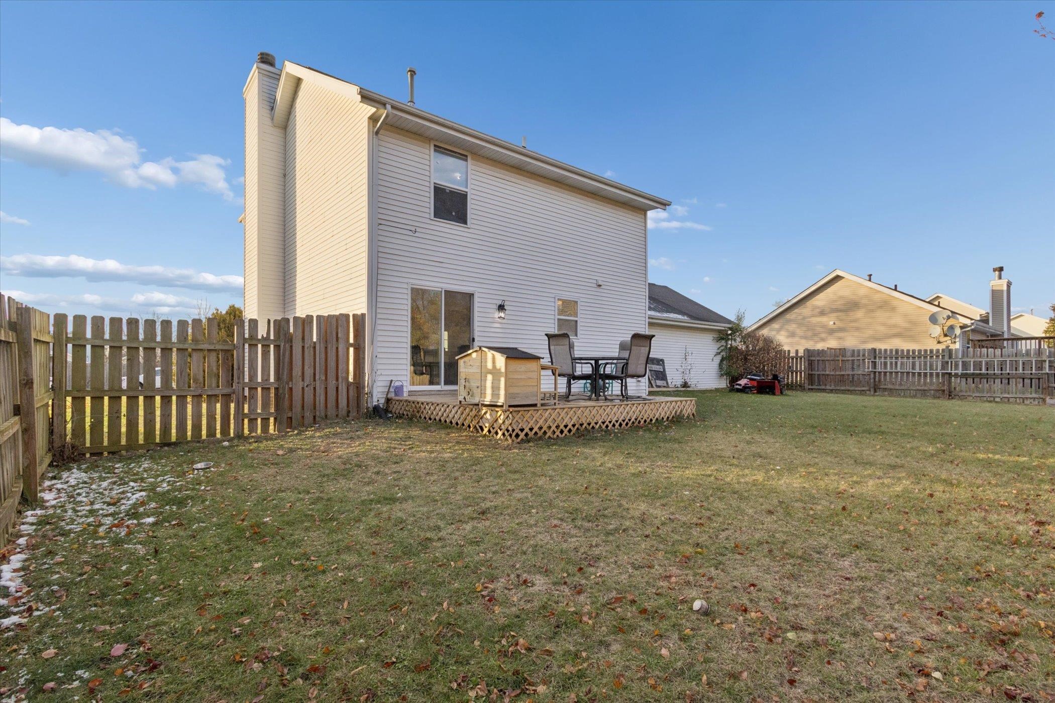 549 Bayfield Road Rockton, IL 61073 - Photo 37 of 47 a view of a house with backyard and porch