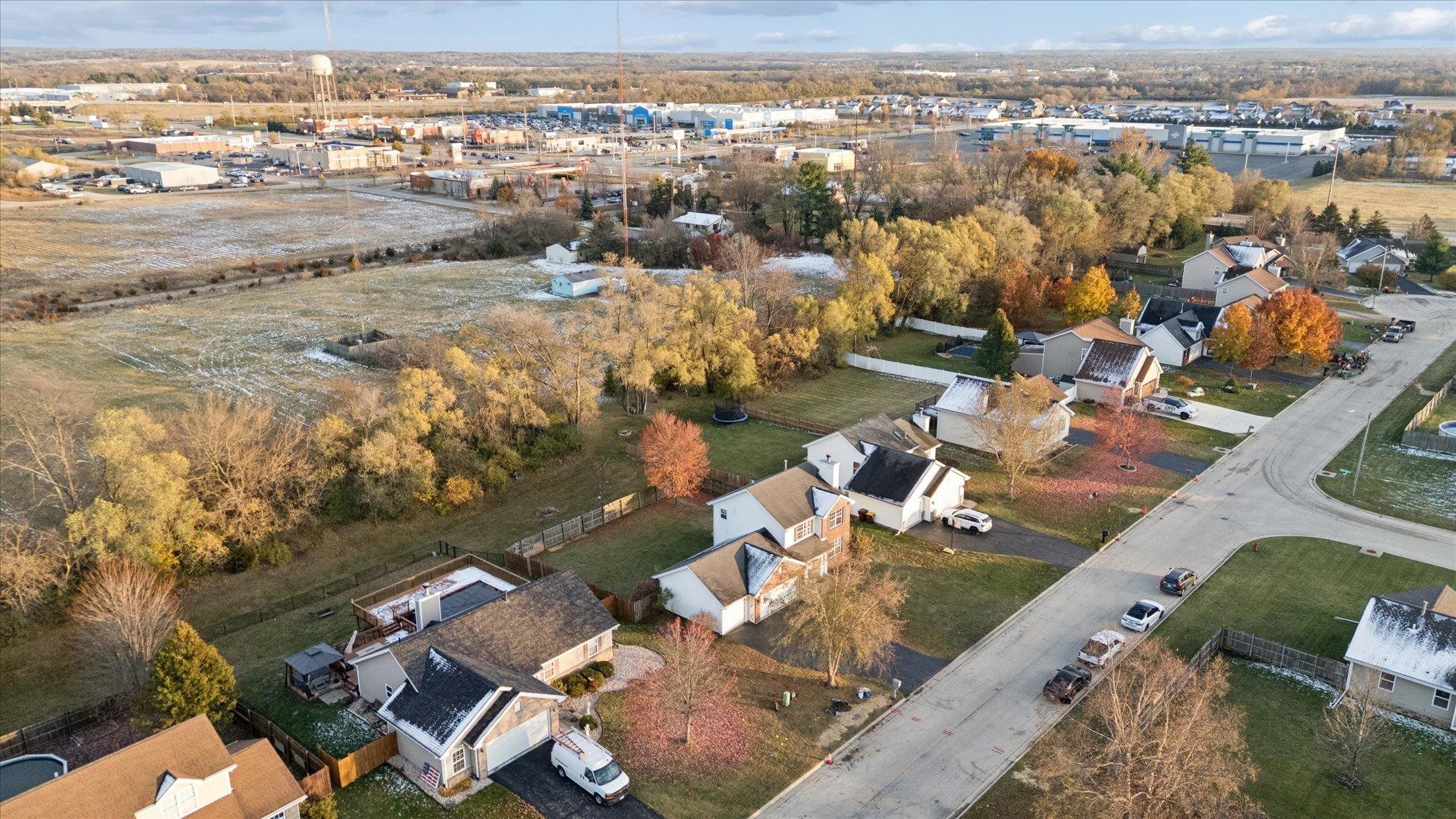 549 Bayfield Road Rockton, IL 61073 - Photo 44 of 47 an aerial view of residential houses with outdoor space