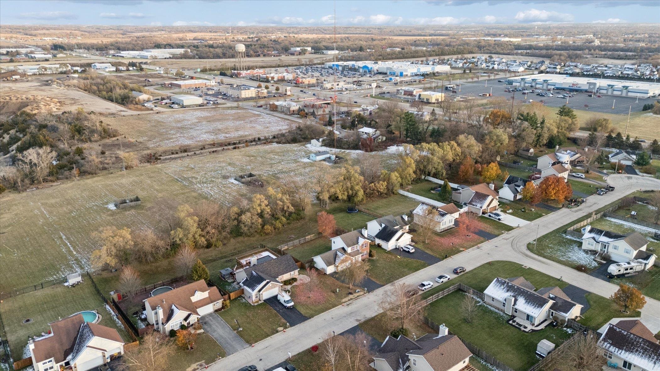 549 Bayfield Road Rockton, IL 61073 - Photo 46 of 47 an aerial view of a city with ocean view