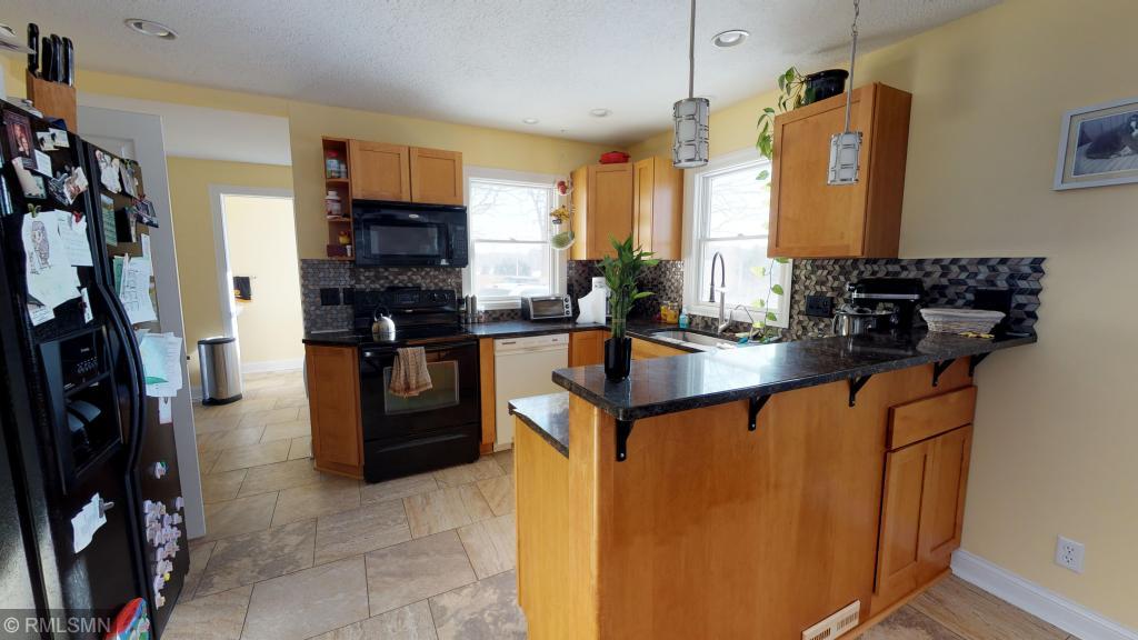 3939 Marion Road Southeast Rochester, MN 55904 - Photo 13 of 67