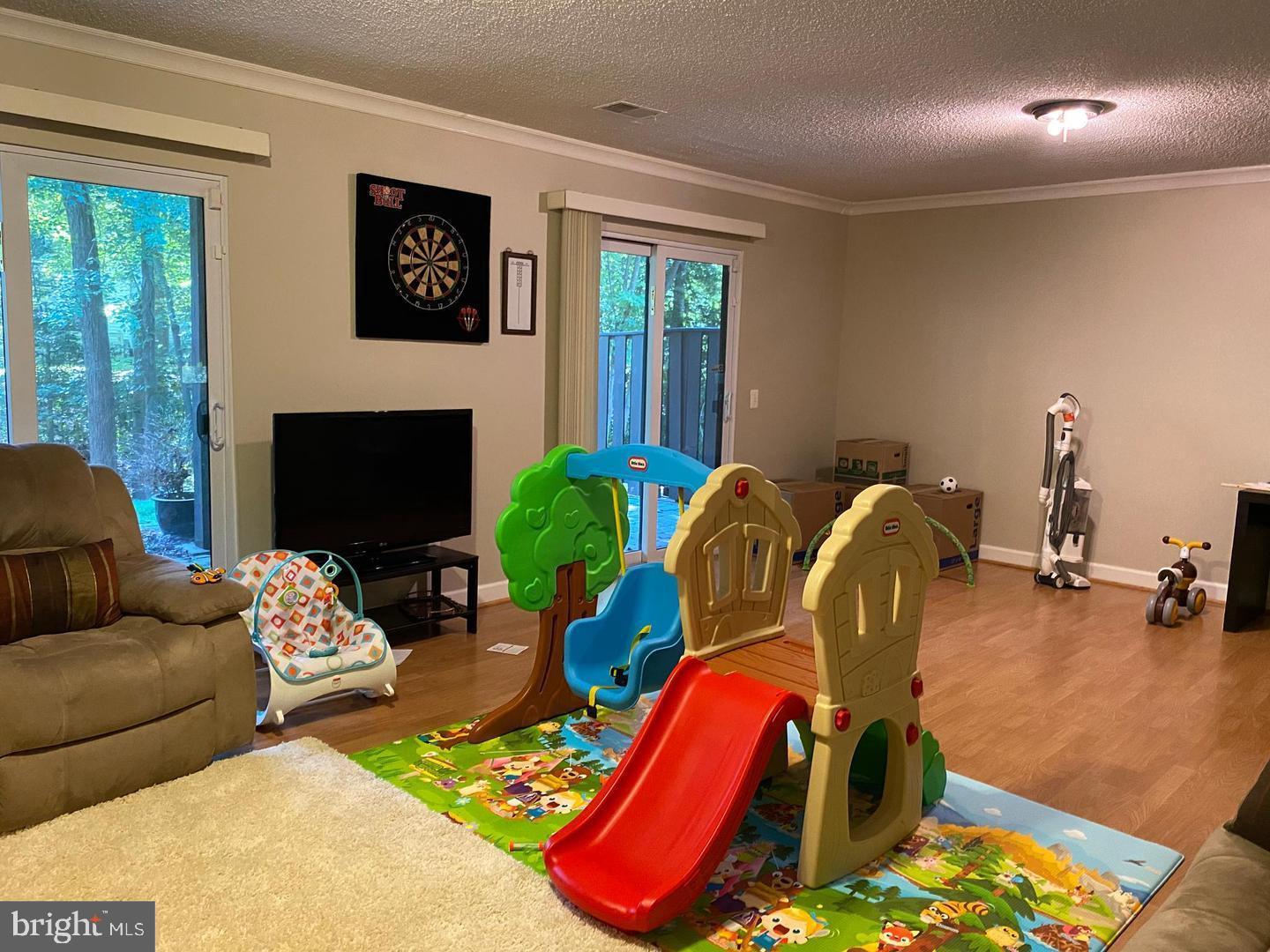 2269 Wheelwright Court Reston, VA 20191 - Photo 13 of 16