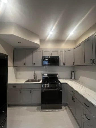 $3,600 | 633 37th Street, Unit 1, Union City, NJ 07087