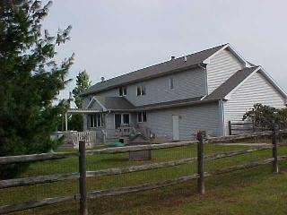 9229 Minx Road Temperance, MI 48182 - Photo 8 of 12 766993-7.JPG