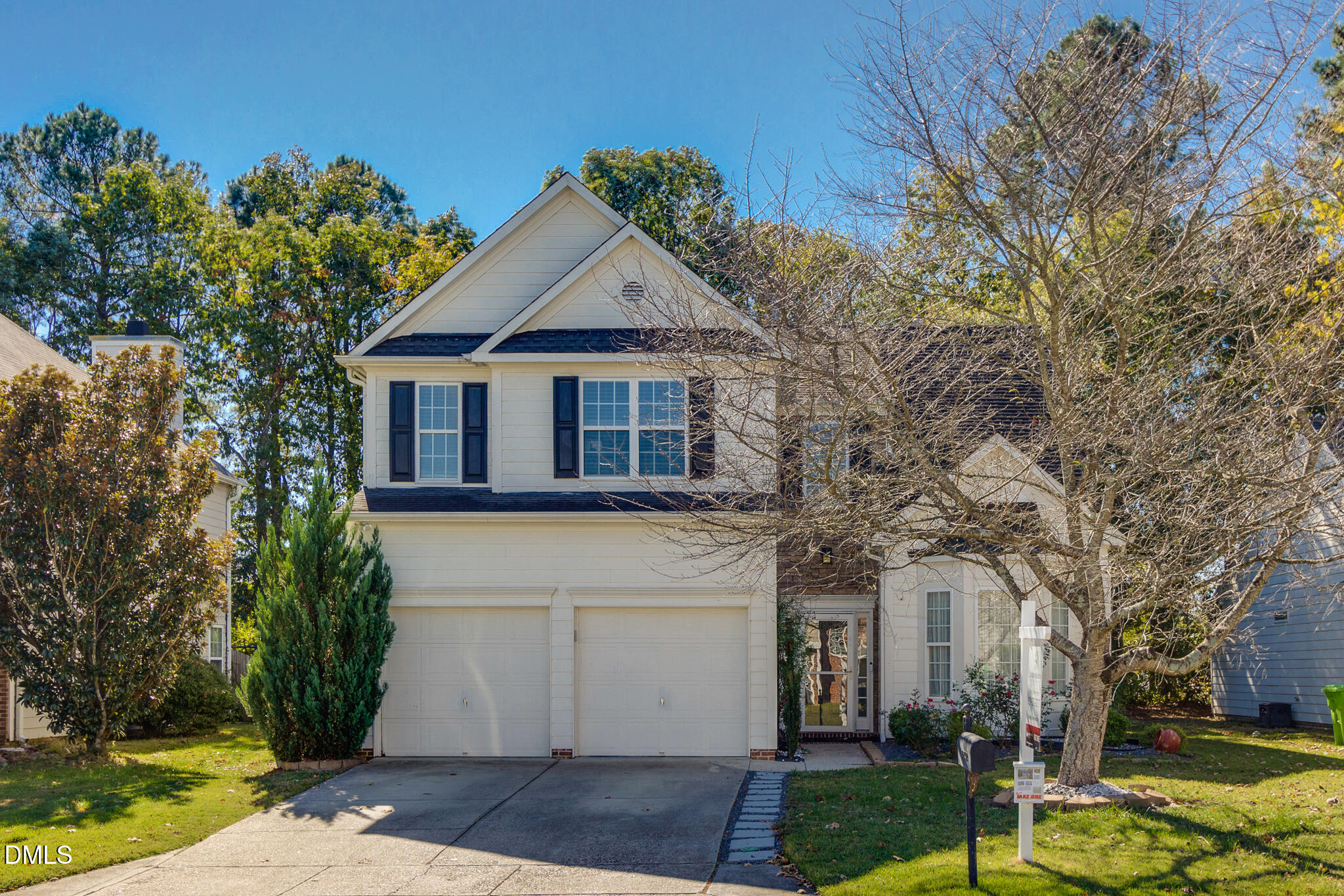 5532 Keowee Way Raleigh, NC 27616 - Photo 2 of 28 25