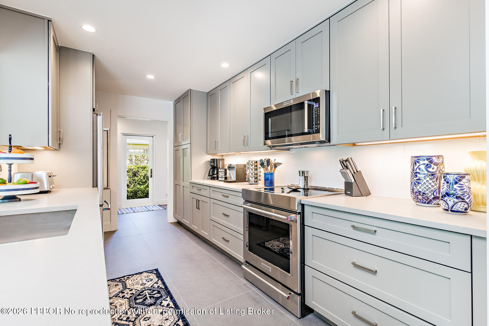 344 Edmor Road West Palm Beach, FL 33405 - Photo 14 of 46 low-16