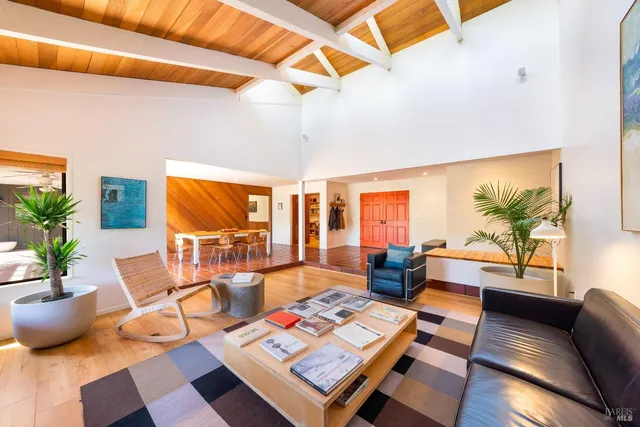 $1,950,000 | 2200 McNab Ranch Road, Ukiah, CA 95482