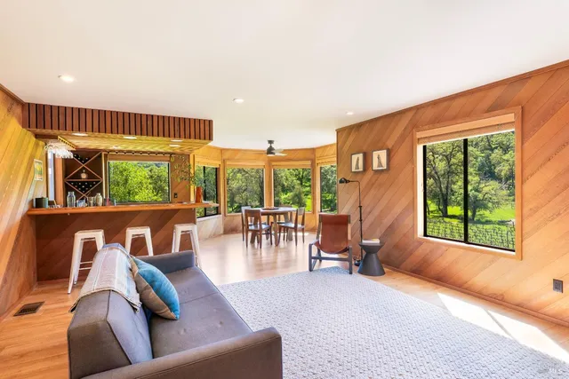 $1,950,000 | 2200 McNab Ranch Road, Ukiah, CA 95482