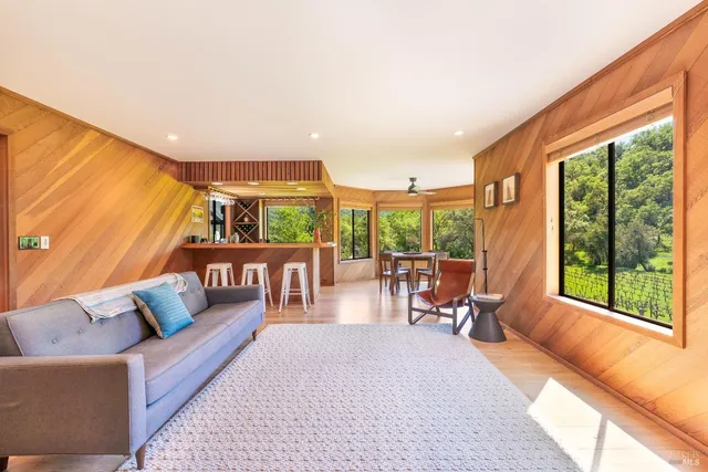 $1,950,000 | 2200 McNab Ranch Road, Ukiah, CA 95482