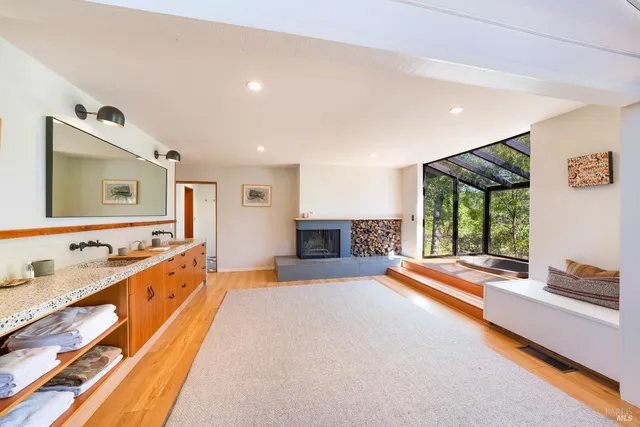 $1,950,000 | 2200 McNab Ranch Road, Ukiah, CA 95482