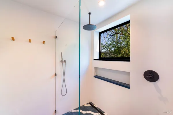 $1,950,000 | 2200 McNab Ranch Road, Ukiah, CA 95482