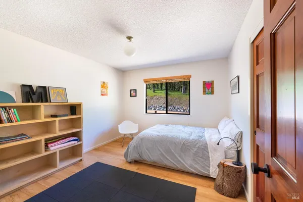 $1,950,000 | 2200 McNab Ranch Road, Ukiah, CA 95482