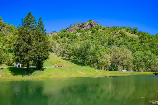 $1,950,000 | 2200 McNab Ranch Road, Ukiah, CA 95482