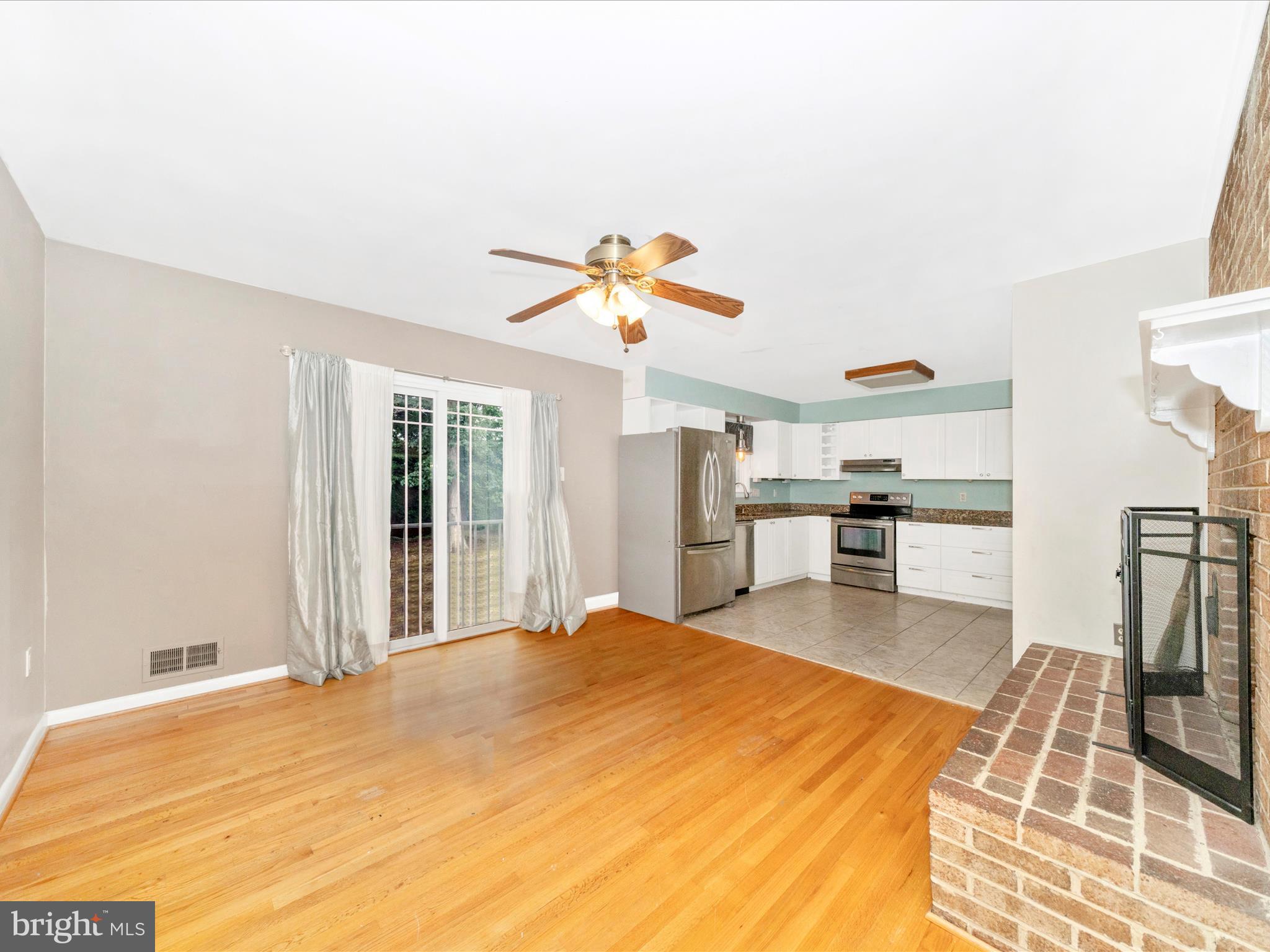 7019 Fitzpatrick Drive Laurel, MD 20707 - Photo 19 of 59 Dining Room