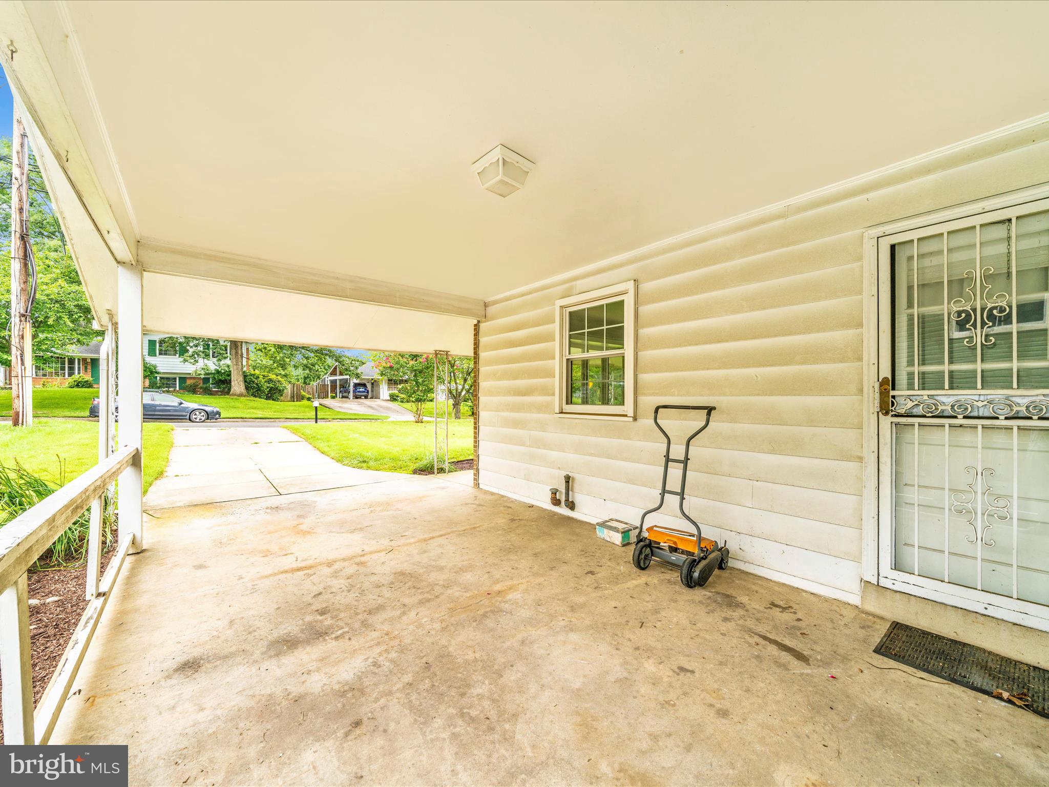 7019 Fitzpatrick Drive Laurel, MD 20707 - Photo 57 of 59 a view of a house with a backyard and a tub